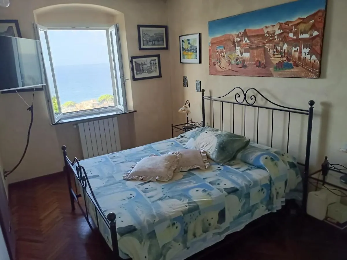 Salotto Sul Mare Bed & Breakfast Genoa Italy
